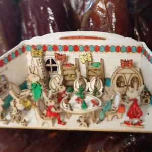Hasenstube Miniatur Handbemalt 4 cm