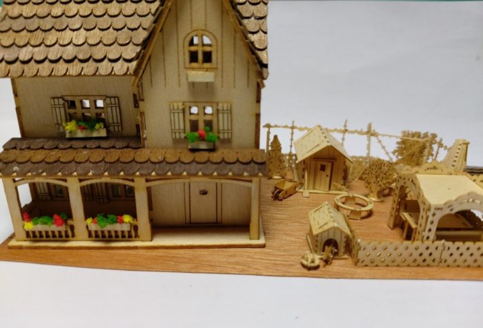 Bastelset Holz Miniatur Veranda Puppenhaus M 1:144 mit Tapete Möbel Garten – Bild 2