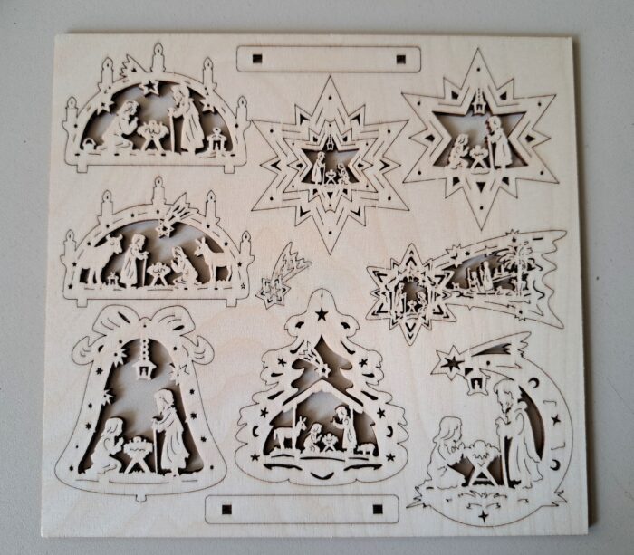 8 Krippenmotive Tischschmuck Baumschmuck Weihnachten Holz 6 cm