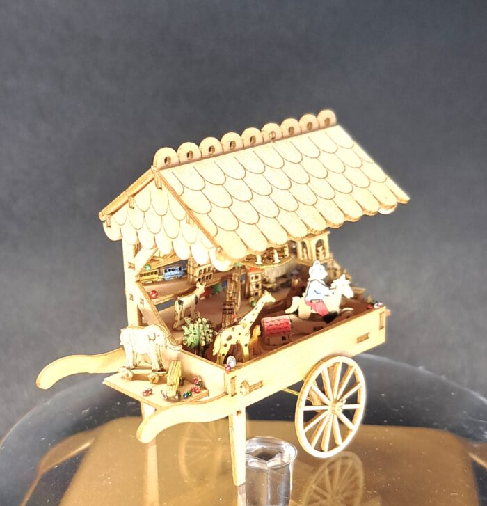 Marktkarren Holz mit Spielzeug Dekoration M 1 : 48 – Bild 2