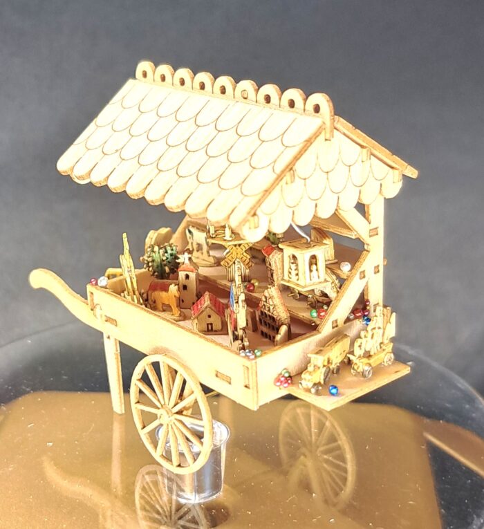 Marktkarren Holz mit Spielzeug Dekoration M 1 : 48 – Bild 5