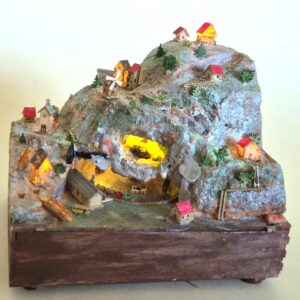 Landschaft M 1:2000 mit Zug motorisiert und beleuchtet