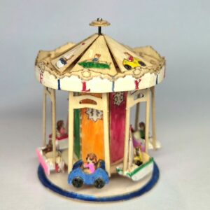 Miniatur Karussell Spielzeug Holz montiert handbemalt  M 1 : 144